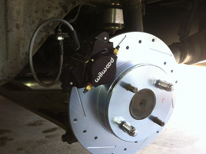 Datsun 510 rear Wilwood 2 piston caliper brake upgrade kit fits 13" wheels