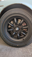 1967-1972 Datsun roadster 311 1600 2000  front wilwood brake upgrade kit Dynalite calipers - fits 15 inch wheels