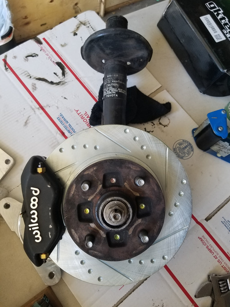 Toyota Corolla AE86 Front Brake Upgrade 1986 wilwood