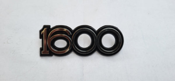 datsun roadster 1600 emblem badge oem preproduction