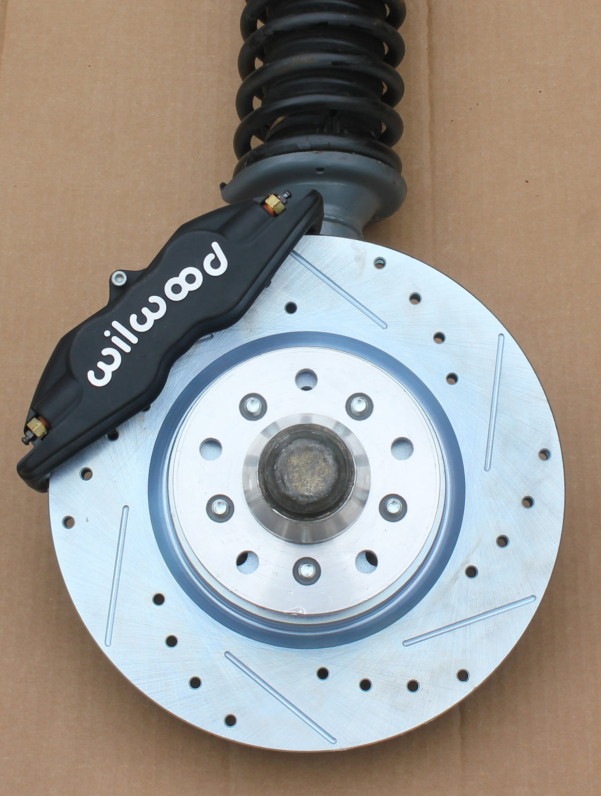 240z_260z_280z_5_lug_hub_conve