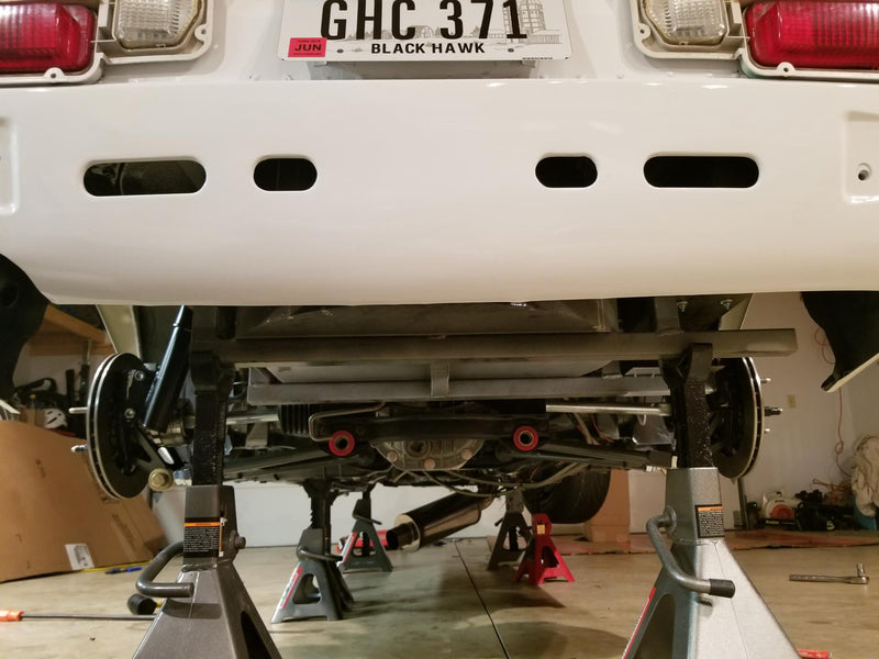 240z 260z 280z ultimate rear end convertion kit that uses ford 8.8 rear end coilovers and wilwood brakes