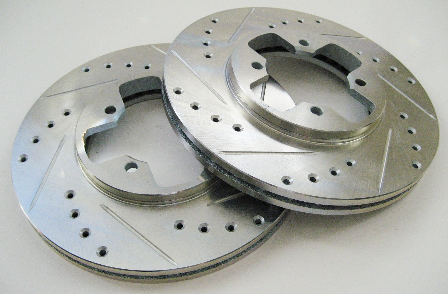 Drilled, Slotted and Vented Rotor (stage 4) Front kit toyota caliper 3